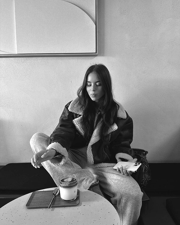 zoeliss instagram image archive image