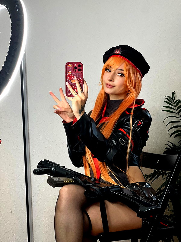cata.leyah instagram image archive image