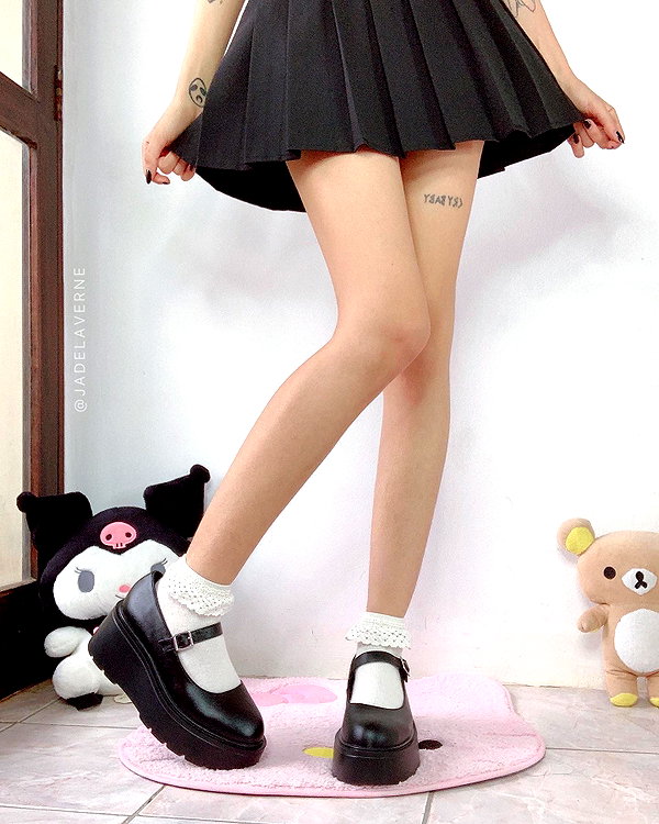 jadelaverne instagram image archive image