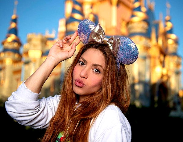 shakira instagram image archive image