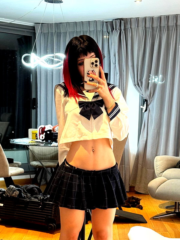 nicoleponyxox instagram image archive image