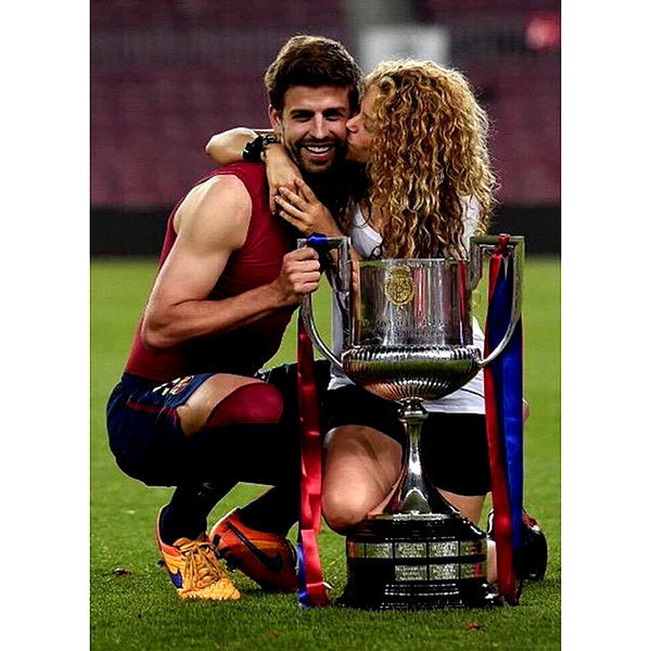 shakira instagram image archive image