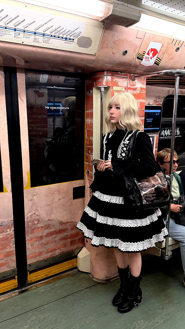 alina_thedoll instagram image archive image