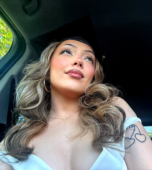 v.qx instagram image archive image