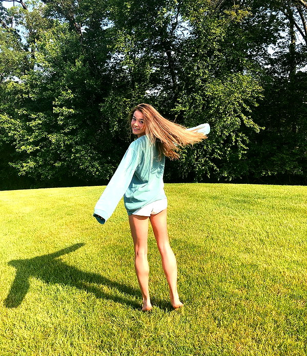 livvydunne instagram image archive image