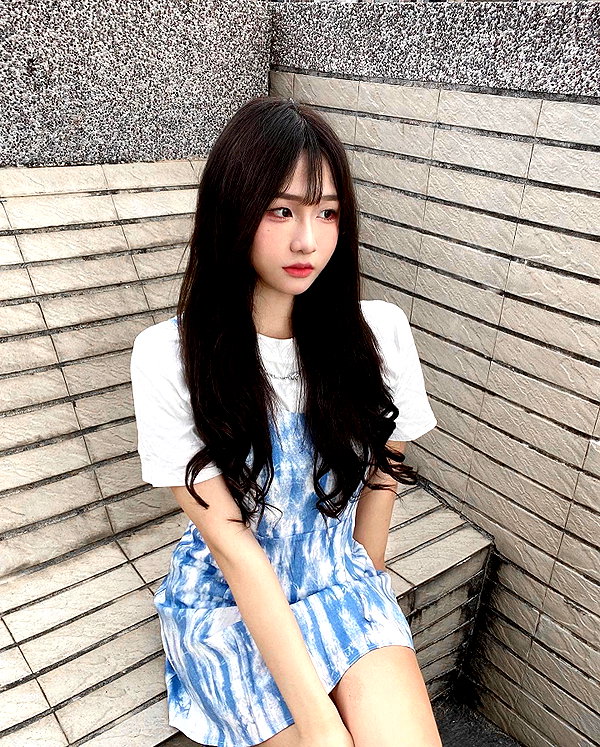 lai_931201 instagram image archive image
