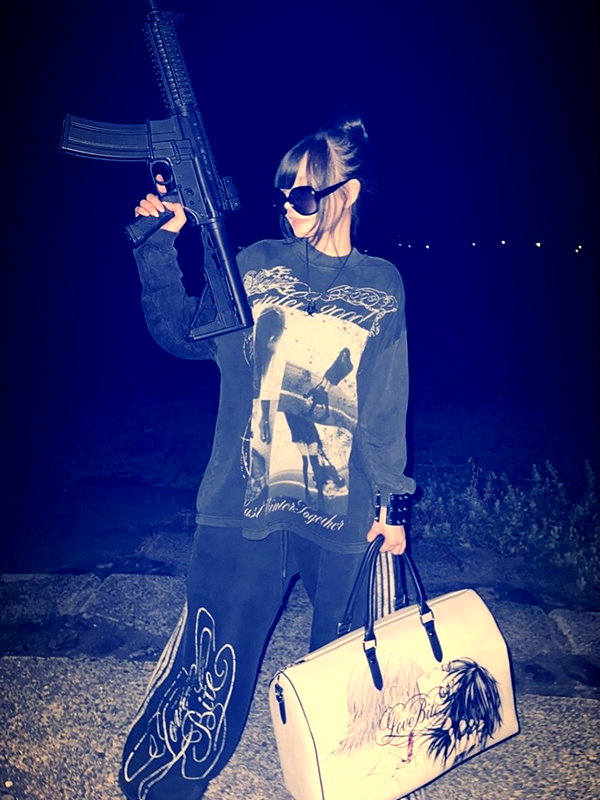 9unxx7 instagram image archive image