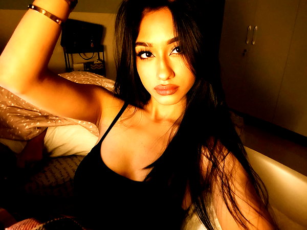 shanayarv instagram image archive image