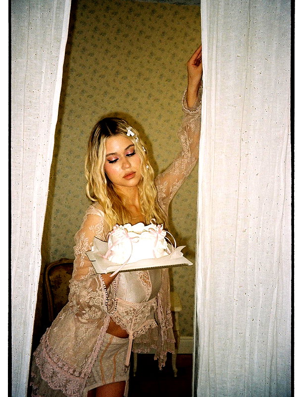 ariseviss instagram image archive image