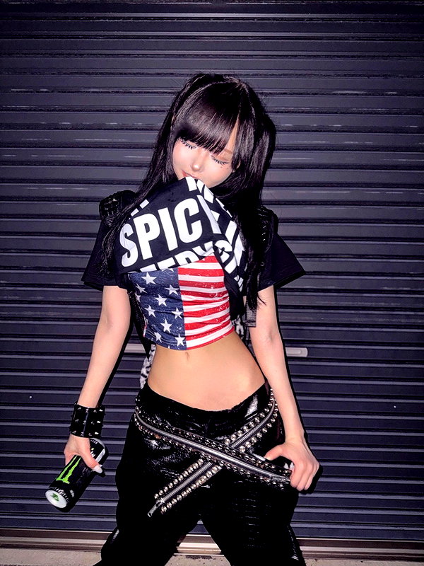 9unxx7 instagram image archive image