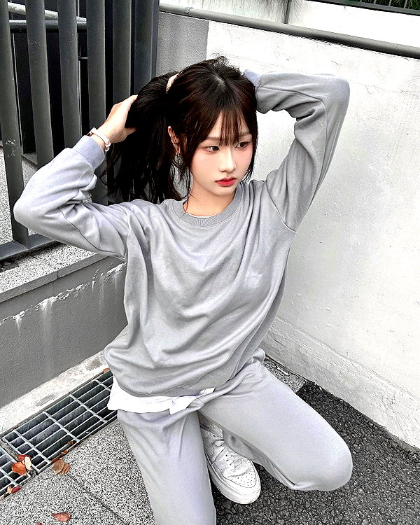 lai_931201 instagram image archive image