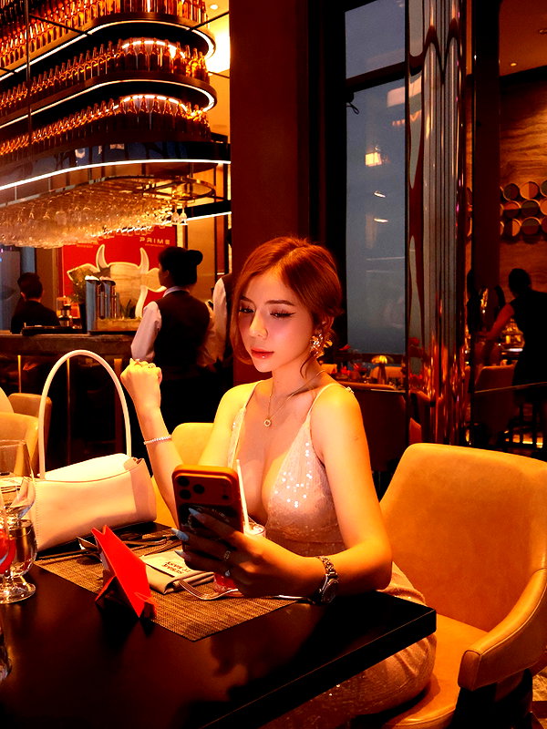 lyhythuedoxinh instagram image archive image