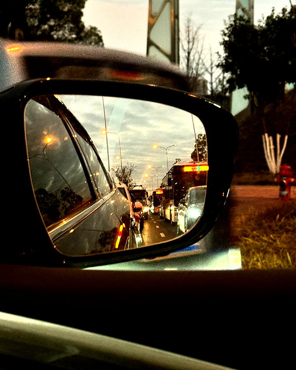 ll.lu1s instagram image archive image