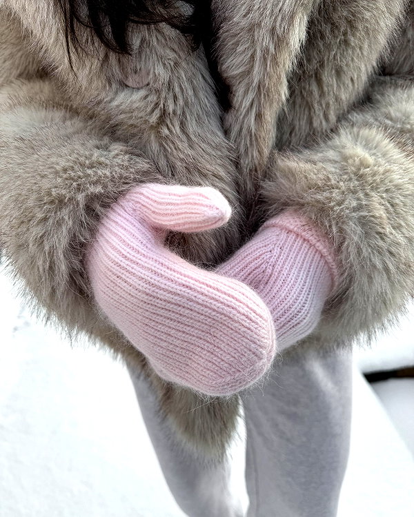 zoeliss instagram image archive image