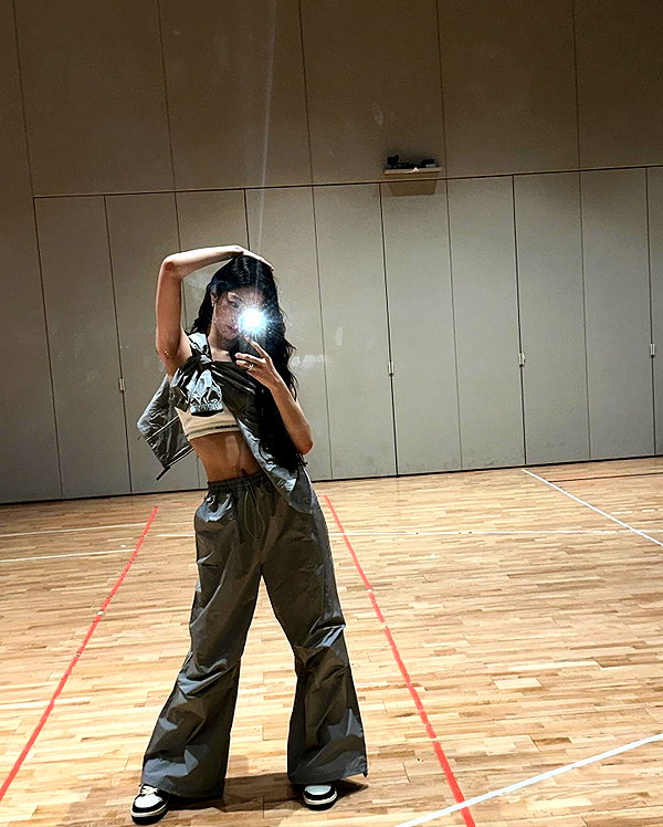 zuhazana instagram image archive image