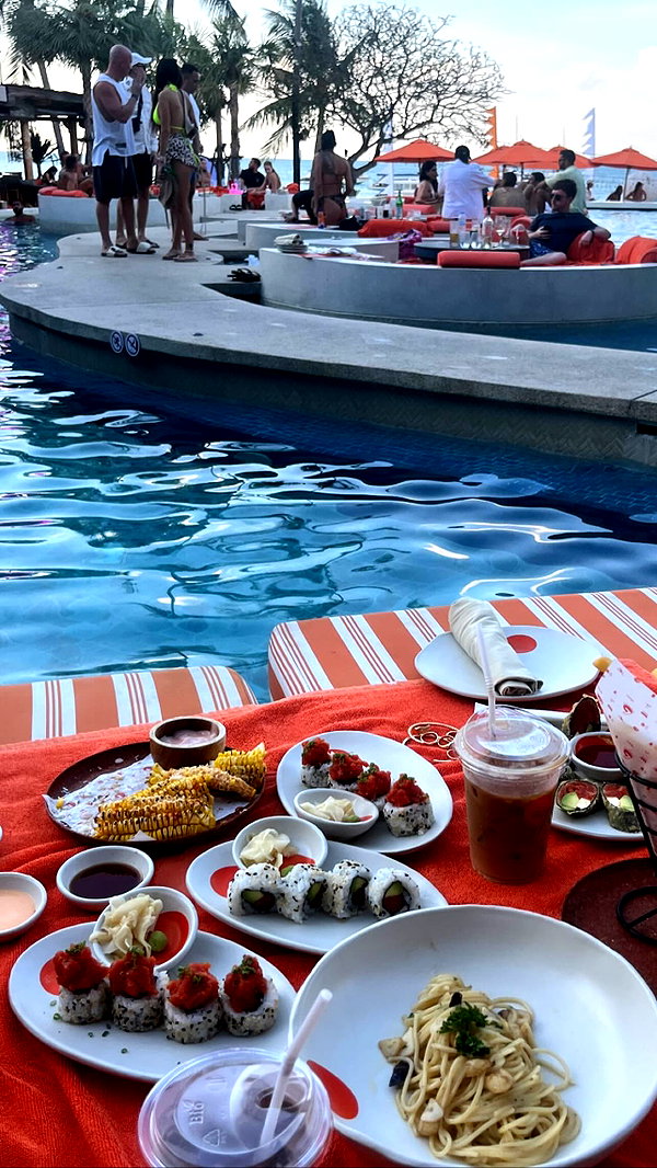 __yaheli_ instagram image archive image
