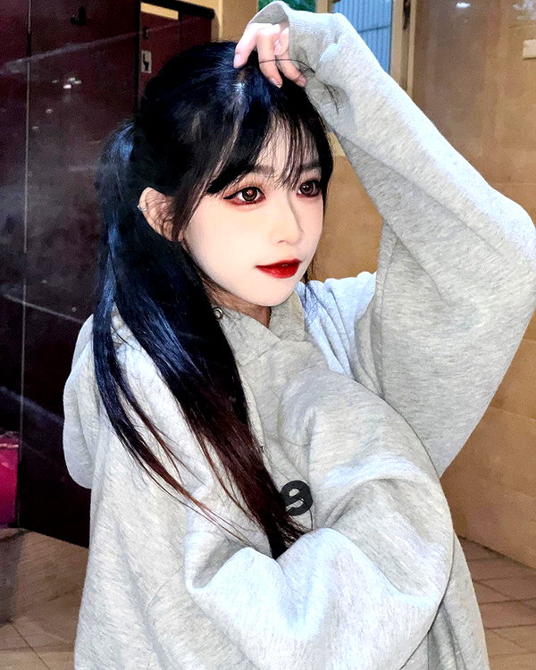 nixqq.425_ instagram image archive image