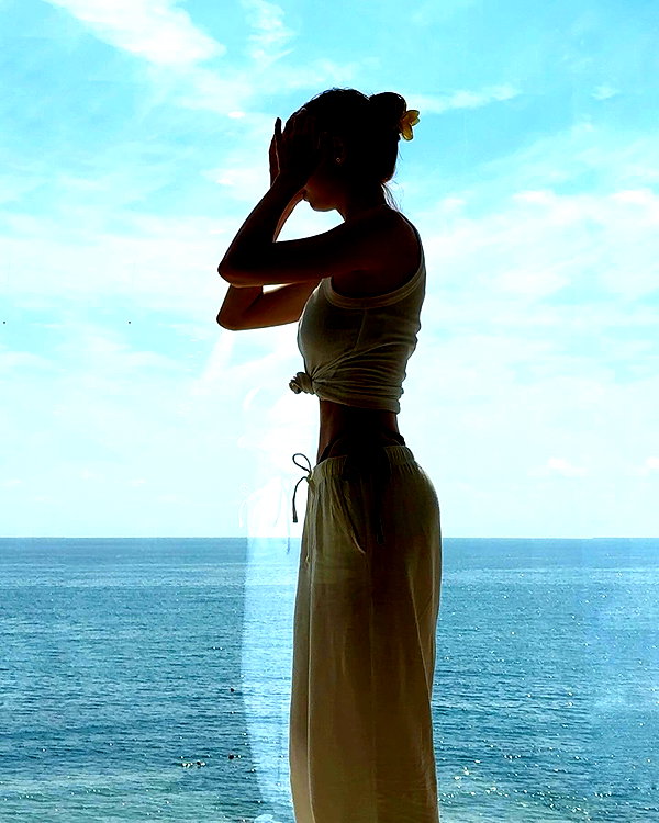 liiin.sun instagram image archive image