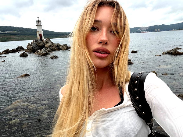 avestanova instagram image archive image