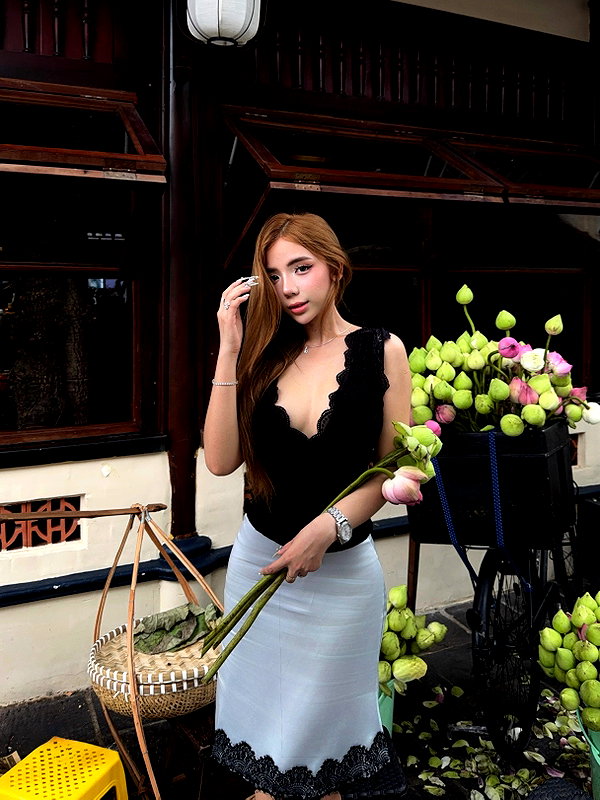 lyhythuedoxinh instagram image archive image