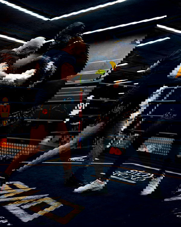 tateauraa tateauraa archive image