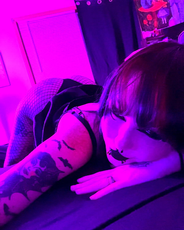 machine_mommy instagram image archive image