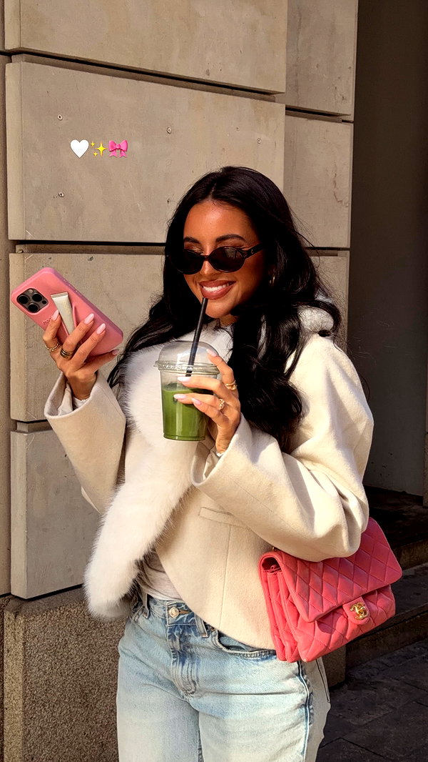 zoeliss instagram image archive image