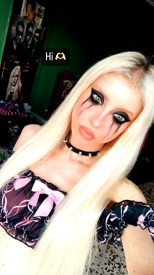 roxiechelon2 archive image