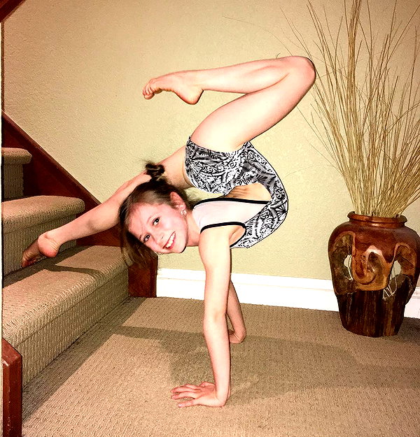 ellianawalmsley instagram image archive image