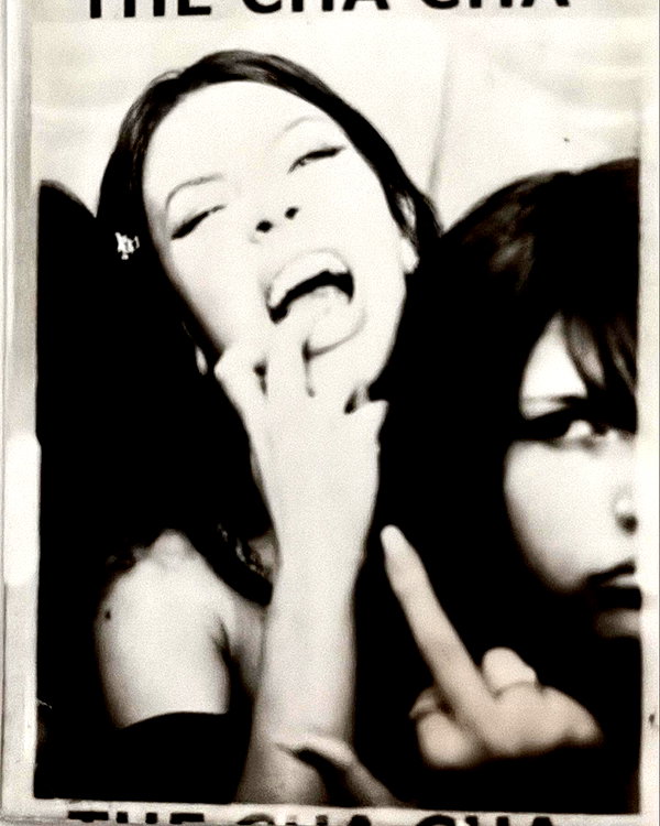leonanaomii instagram image archive image