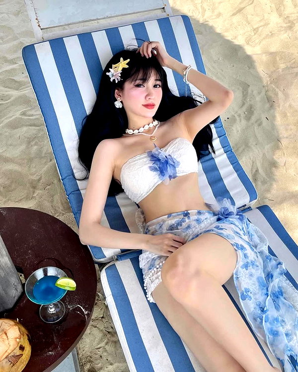 lyhythuedoxinh instagram image archive image