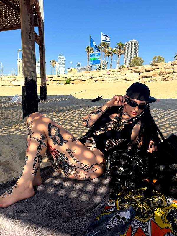 strawberryshanz instagram image archive image
