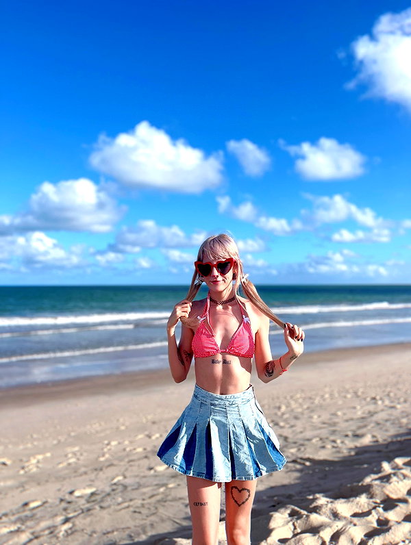jadelaverne instagram image archive image