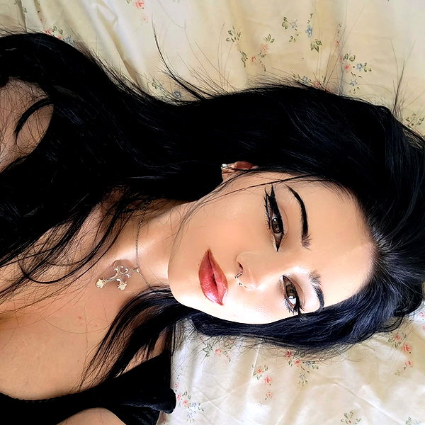 xoreniiiiii instagram image archive image