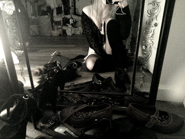 ash.onme instagram image archive image