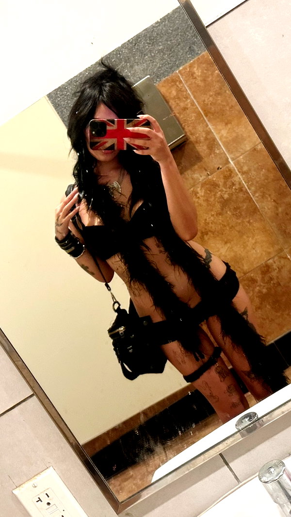 o.fukk instagram image archive image