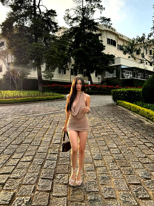 lyhythuedoxinh instagram image archive image