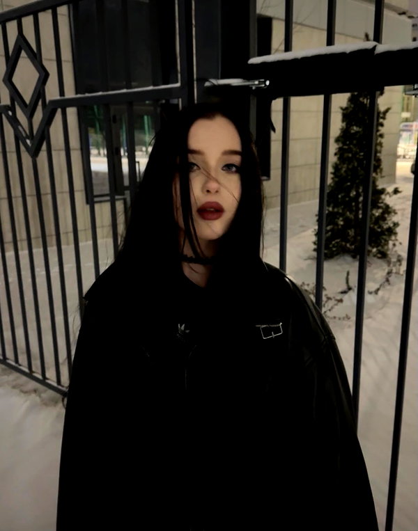 alllinauy instagram image archive image