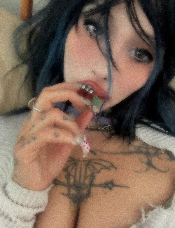 zommmbri instagram image archive image