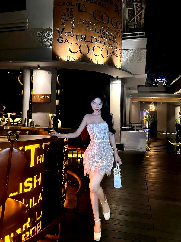 lyhythuedoxinh instagram image archive image