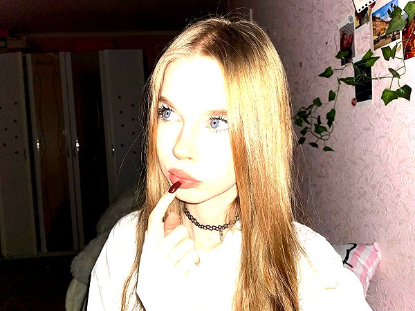 kristti.a instagram image archive image