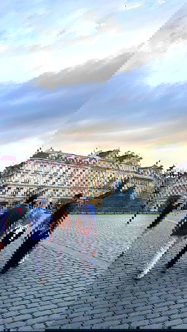 ellamwatts_ ellamwatts_ archive image