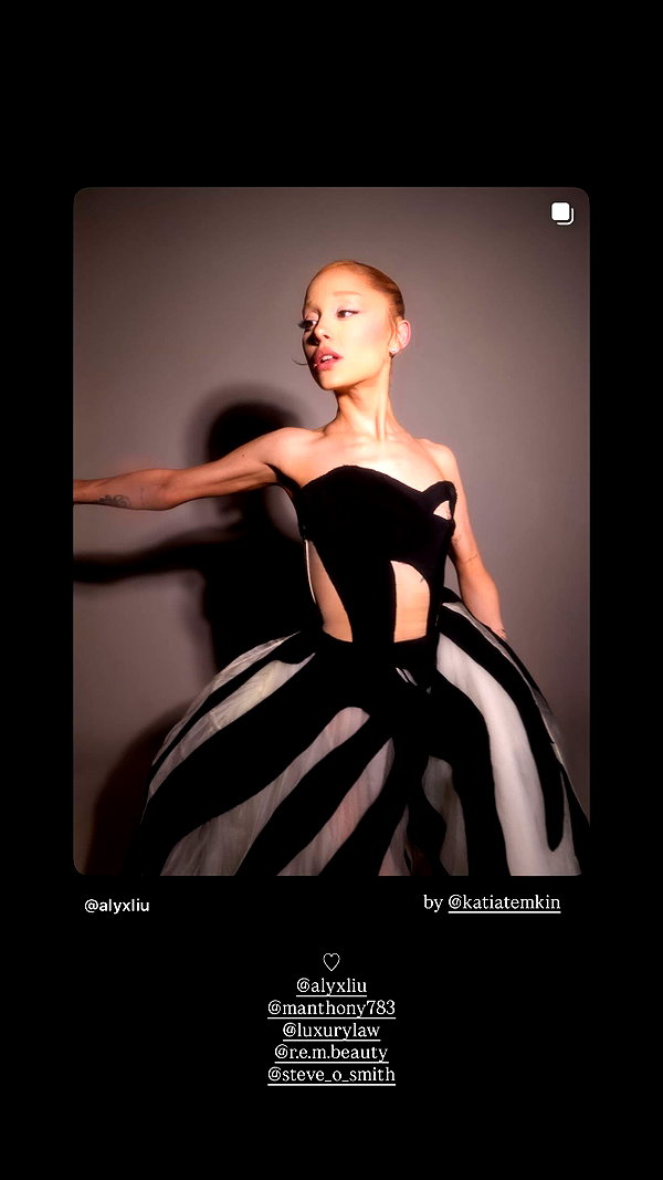 arianagrande instagram image archive image