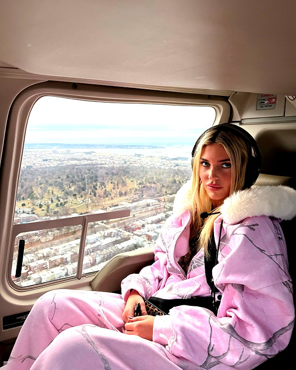 lizrrossi instagram image archive image