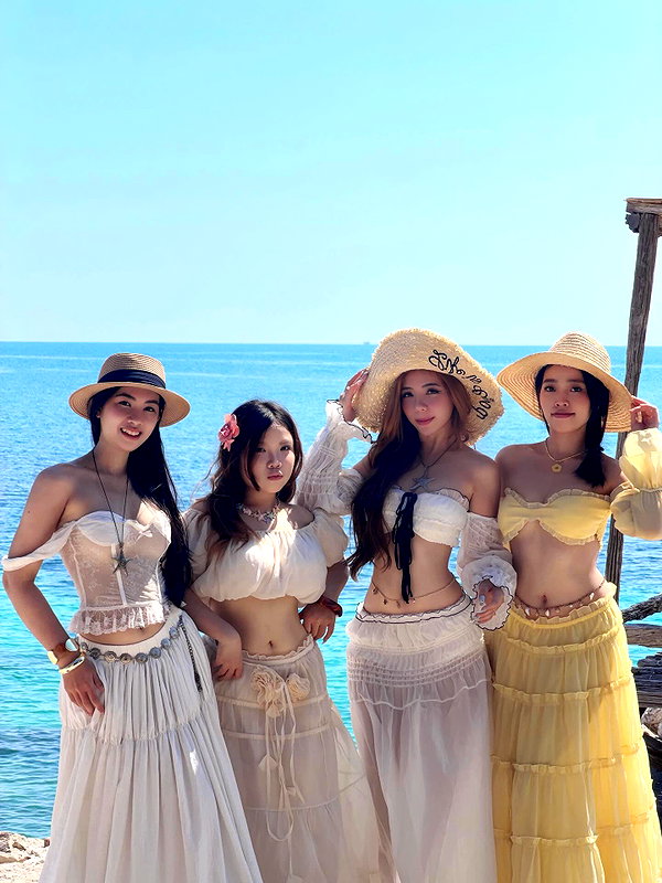 lyhythuedoxinh instagram image archive image