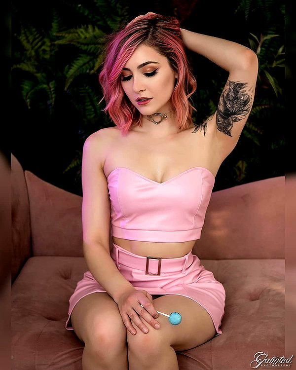 luxlo.xo instagram image archive image