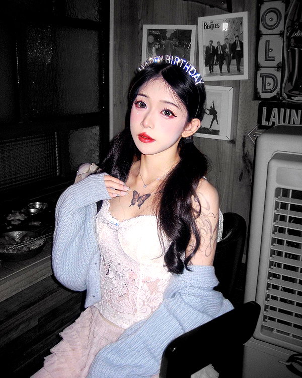 nixqq.425_ instagram image archive image