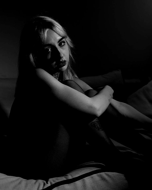 karin_orhov instagram image archive image