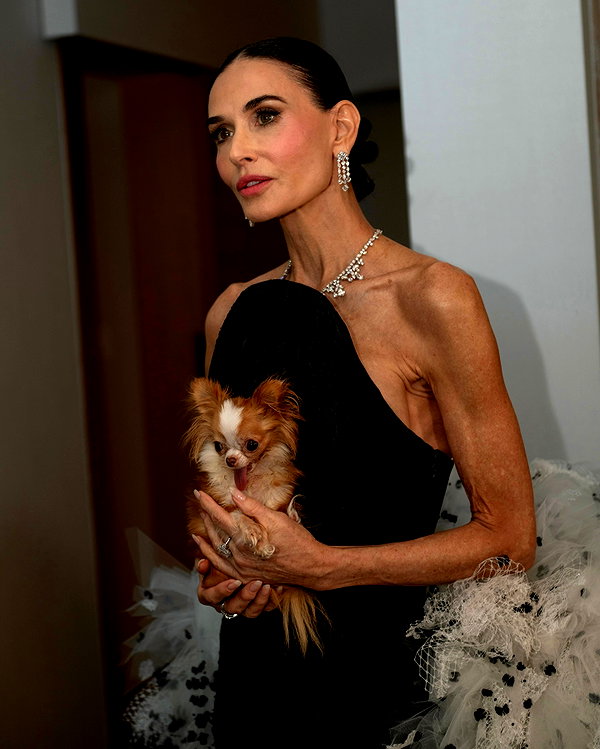 demimoore instagram image archive image