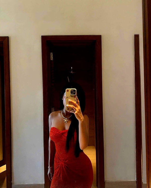 lyhythuedoxinh instagram image archive image